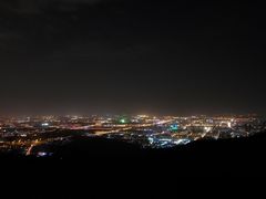 -鬼笑石后山停车场