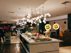 -珠海拱北口岸希尔顿欢朋酒店