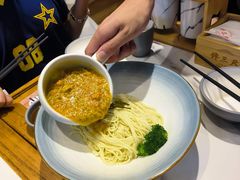 -馋三尺蟹粉小笼(人民广场店)