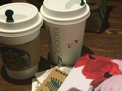 -星巴克臻选(南京金茂览秀城店)