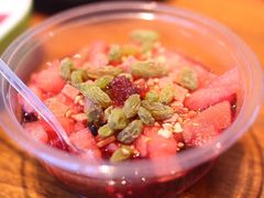 -牛小嫩串串火锅(老国贸总店)