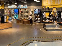 -adidas(正佳广场店)