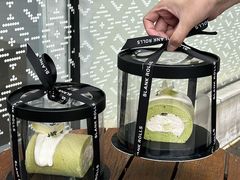 -白蘭BLANK(杭州湖滨银泰in77C区店)