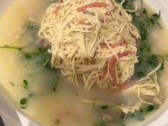 -绿杨春·淮扬宴(庐山路店)