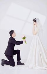 -雪中彩影婚纱摄影·微光艺术中心