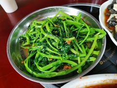 豆瓣酱炒空心菜-真好吃牛杂(白沙店)