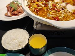-渝乡辣婆婆·川菜 水煮鱼(中山西路店)