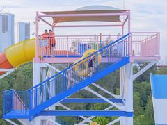 -巨鹏飞梦幻海岸