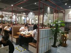 大堂-德香苑脆皮烤鸭·经典(爱融荟城店)