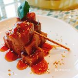点了许多的菜 基本上都光盘了