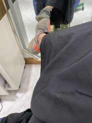 -镁连社·美联社