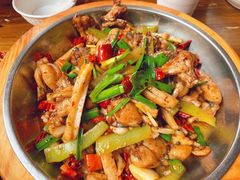 香辣馋嘴蛙-川外川(星海店)