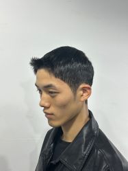 -海文先生国潮烫染男士理发馆