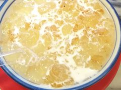 杏仁豆腐加桃胶-玫瑰甜品(文明路店)