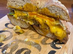 -Catch Bagel(芳草地店)