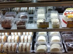 面包甜点陈列柜-新侨三宝乐面包店(崇文门店)