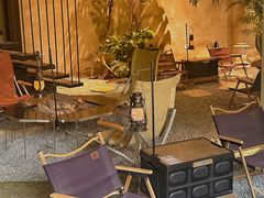 -J Create城市露营咖啡·简餐·宠物(上海动物园店)