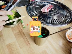 -牛信亭韩国料理·炭火烤肉(紫藤路店)