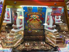 -汤姆熊欢乐世界(滨江店)