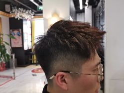 -沐染造型专业烫发染发
