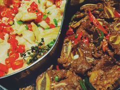 -小鱼小牛·鱼牛干锅·脆鱼火锅(世欧广场店)