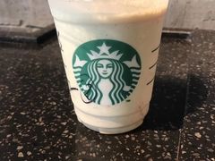 -星巴克臻选(宁波世纪东方广场店)