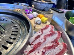 -哈哈碳都·牛肋条无限自助烤肉(台江万达店)