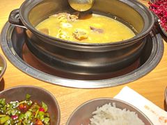 -一朵菌·野生菌探索家火锅(南亚店)