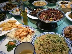 -快乐老家三鲜饺子东北菜(南六中路店)