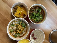 -江三王记牛杂馆(总店)