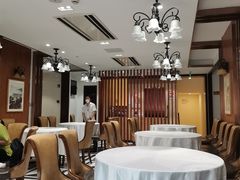 大堂-老人和饭店(淮海中路店)