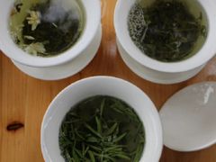 -雷祖芳老妈蹄花店