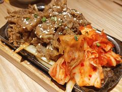 爆香石板牛肉-西月山居匠心创意料理(江汉路新佳丽广场店)