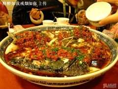 剁椒鱼头-旭龙鱼头王(航华店)
