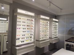 -目艮眼镜SHOWROOM(品牌集合店)