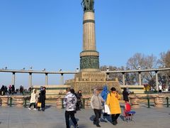 -人民防洪胜利纪念塔