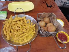 -BHC炸鸡(明洞总店)