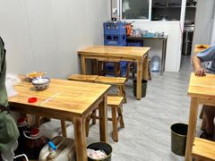 -秦镇西街老四米皮专卖店(自强西路店)
