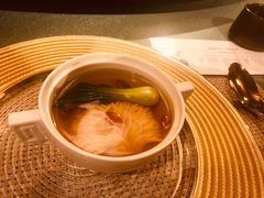 林芝鲜松茸響螺豆花汤-鱼桥巷·美学川菜