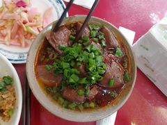 -谢老五跷脚牛肉·非遗传承店