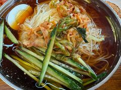 -韩风烤牛肉冷面店