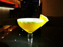 重口菠萝酒-wann lounge 低温慢煮牛排·清吧