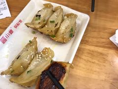 -小姜锅贴(凤凰街店)