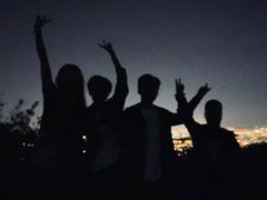 -鬼笑石后山停车场
