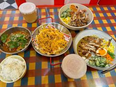 -万能料理屋(钟鼓岭路店)