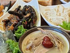 -汤宴·参须肚包鸡(南京路店)