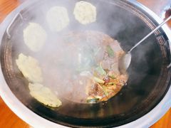 -曹丞相·地锅鸡·地锅鱼(武林店)