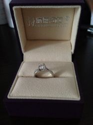 -威德钻石-克拉钻大本营(南京东路店)