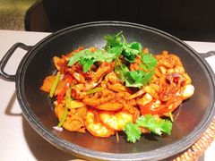 牛蛙大虾干锅-南枝记·港式打边炉(新北万达店)