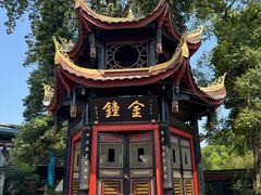 -峨眉山报国寺